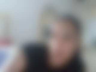 Mulatto Mamiii's Live Sex Cam Show