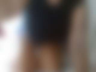 Mulatto Mamiii's Live Sex Cam Show