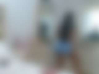 Mulatto Mamiii's Live Sex Cam Show