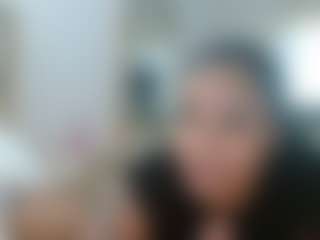 Mulatto Mamiii's Live Sex Cam Show