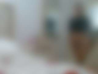 Mulatto Mamiii's Live Sex Cam Show