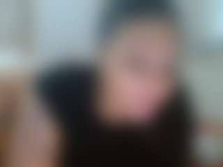 Mulatto Mamiii's Live Sex Cam Show