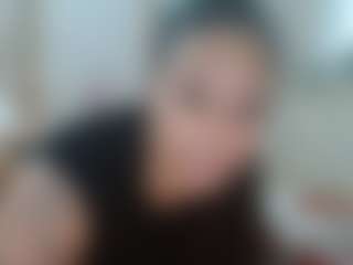 Mulatto Mamiii's Live Sex Cam Show