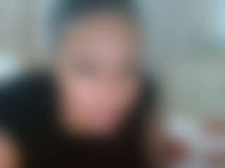 Mulatto Mamiii's Live Sex Cam Show