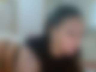 Mulatto Mamiii's Live Sex Cam Show