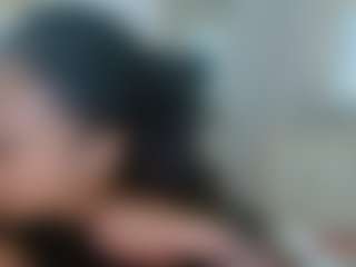 Mulatto Mamiii's Live Sex Cam Show