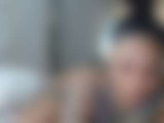 Mulatto Mamiii's Live Sex Cam Show