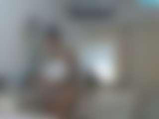 Mulatto Mamiii's Live Sex Cam Show