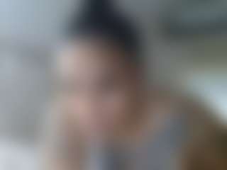 Mulatto Mamiii's Live Sex Cam Show