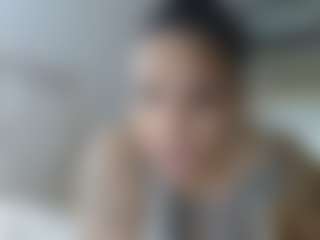 Mulatto Mamiii's Live Sex Cam Show