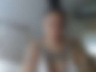 Mulatto Mamiii's Live Sex Cam Show