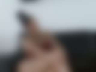 Mulatto Mamiii's Live Sex Cam Show