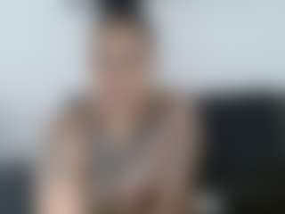 Mulatto Mamiii's Live Sex Cam Show