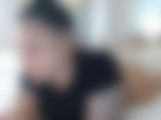 Mulatto Mamiii's Live Sex Cam Show