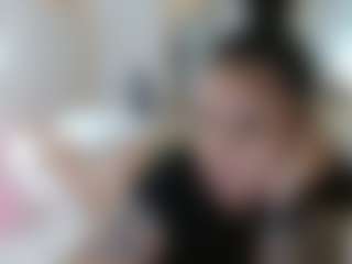 Mulatto Mamiii's Live Sex Cam Show
