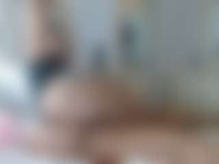 Mulatto Mamiii's Live Sex Cam Show