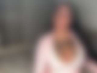 Mulatto Mamiii's Live Sex Cam Show
