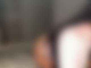 Mulatto Mamiii's Live Sex Cam Show