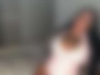 Mulatto Mamiii's Live Sex Cam Show