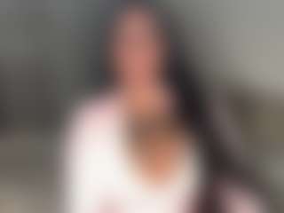 Mulatto Mamiii's Live Sex Cam Show