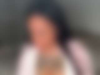 Mulatto Mamiii's Live Sex Cam Show