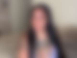 Mulatto Mamiii's Live Sex Cam Show