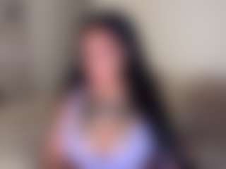Mulatto Mamiii's Live Sex Cam Show