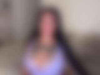 Mulatto Mamiii's Live Sex Cam Show