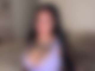 Mulatto Mamiii's Live Sex Cam Show