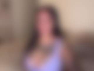 Mulatto Mamiii's Live Sex Cam Show