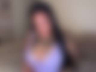Mulatto Mamiii's Live Sex Cam Show