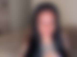Mulatto Mamiii's Live Sex Cam Show