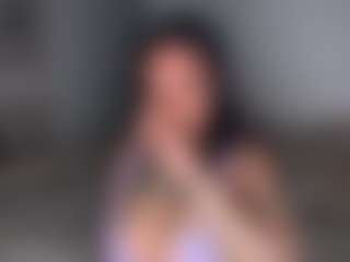 Mulatto Mamiii's Live Sex Cam Show