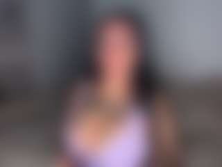 Mulatto Mamiii's Live Sex Cam Show