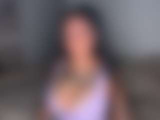 Mulatto Mamiii's Live Sex Cam Show