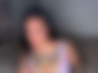 Mulatto Mamiii's Live Sex Cam Show