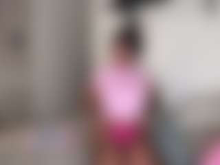 Mulatto Mamiii's Live Sex Cam Show