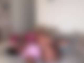 Mulatto Mamiii's Live Sex Cam Show