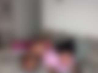 Mulatto Mamiii's Live Sex Cam Show