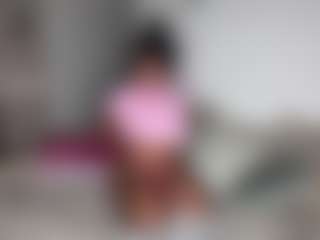 Mulatto Mamiii's Live Sex Cam Show