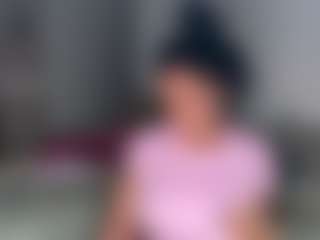Mulatto Mamiii's Live Sex Cam Show
