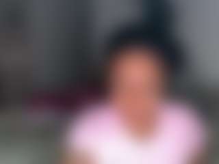 Mulatto Mamiii's Live Sex Cam Show