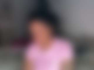 Mulatto Mamiii's Live Sex Cam Show