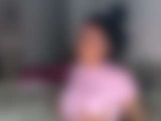 Mulatto Mamiii's Live Sex Cam Show