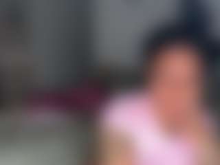 Mulatto Mamiii's Live Sex Cam Show