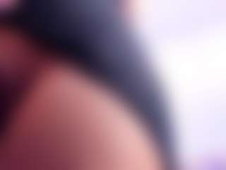 Chelseylewis MILF webcam performer live streaming