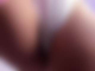 Live cam show with Chelseylewis - HD on Gym Cam Girls