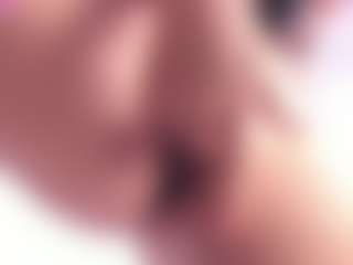 Chelseylewis's Live Sex Cam Show