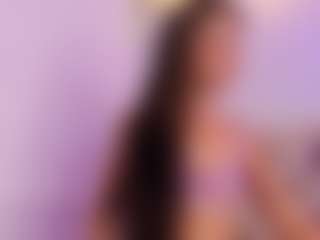 Live cam show with Chelseylewis - MILF Teen (18+) on CamwithHer