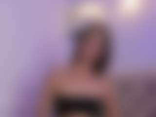 Live cam show with Chelseylewis - MILF Teen (18+) on Dolls Live